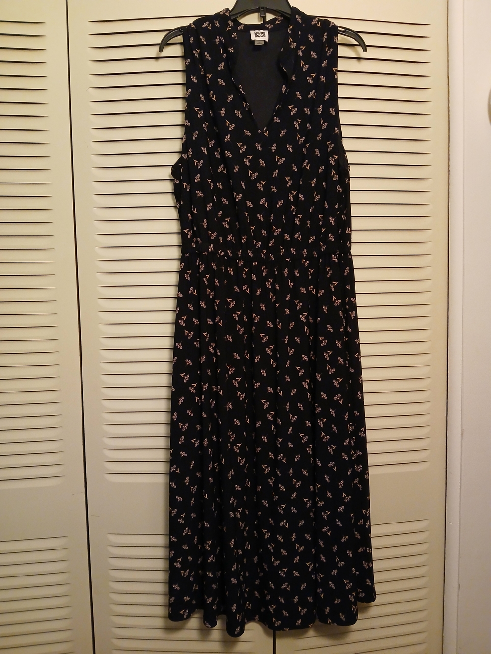 Ann Klein Women's Black Floral Sleeveless Midi Dress